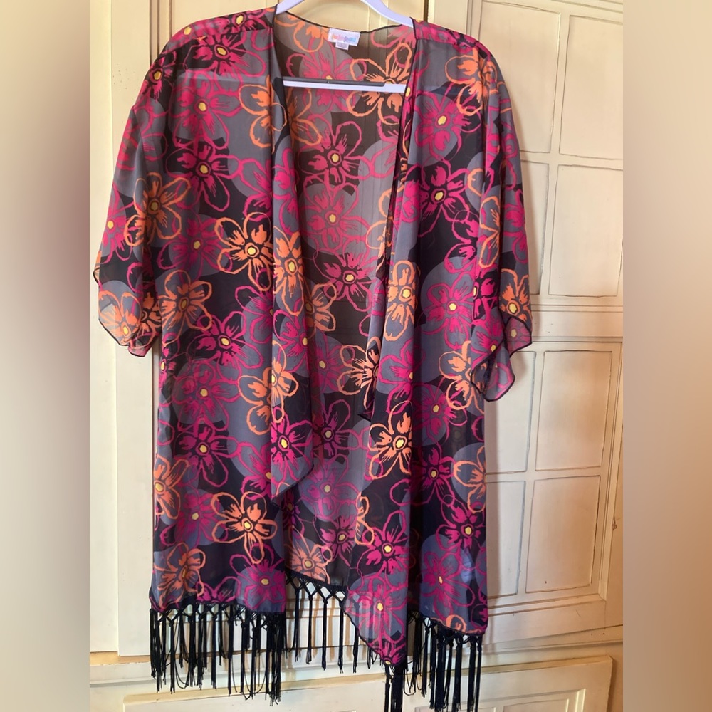 LULAROE Monroe kimono